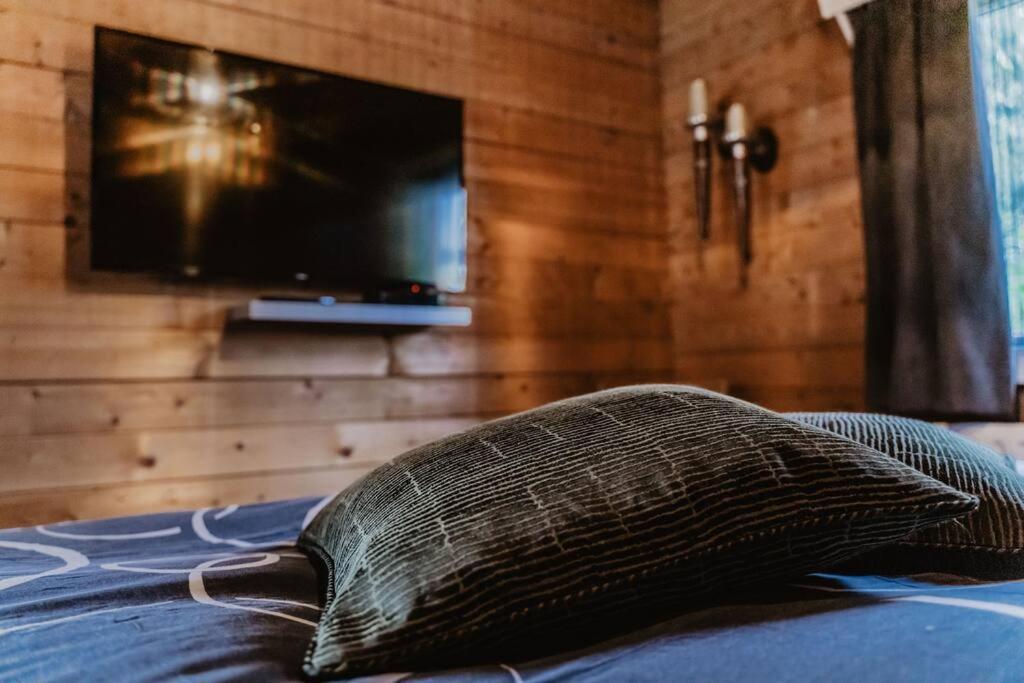 פוטן Cosy And Romantic Forest House Met Sauna Op De Veluwe מראה חיצוני תמונה